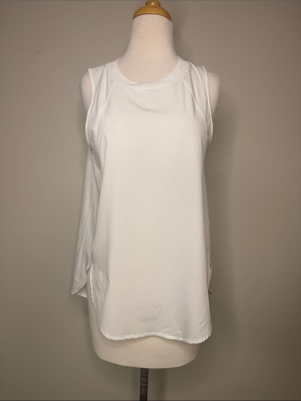 Athleta Zephyr White Performance Tank Top Size XS